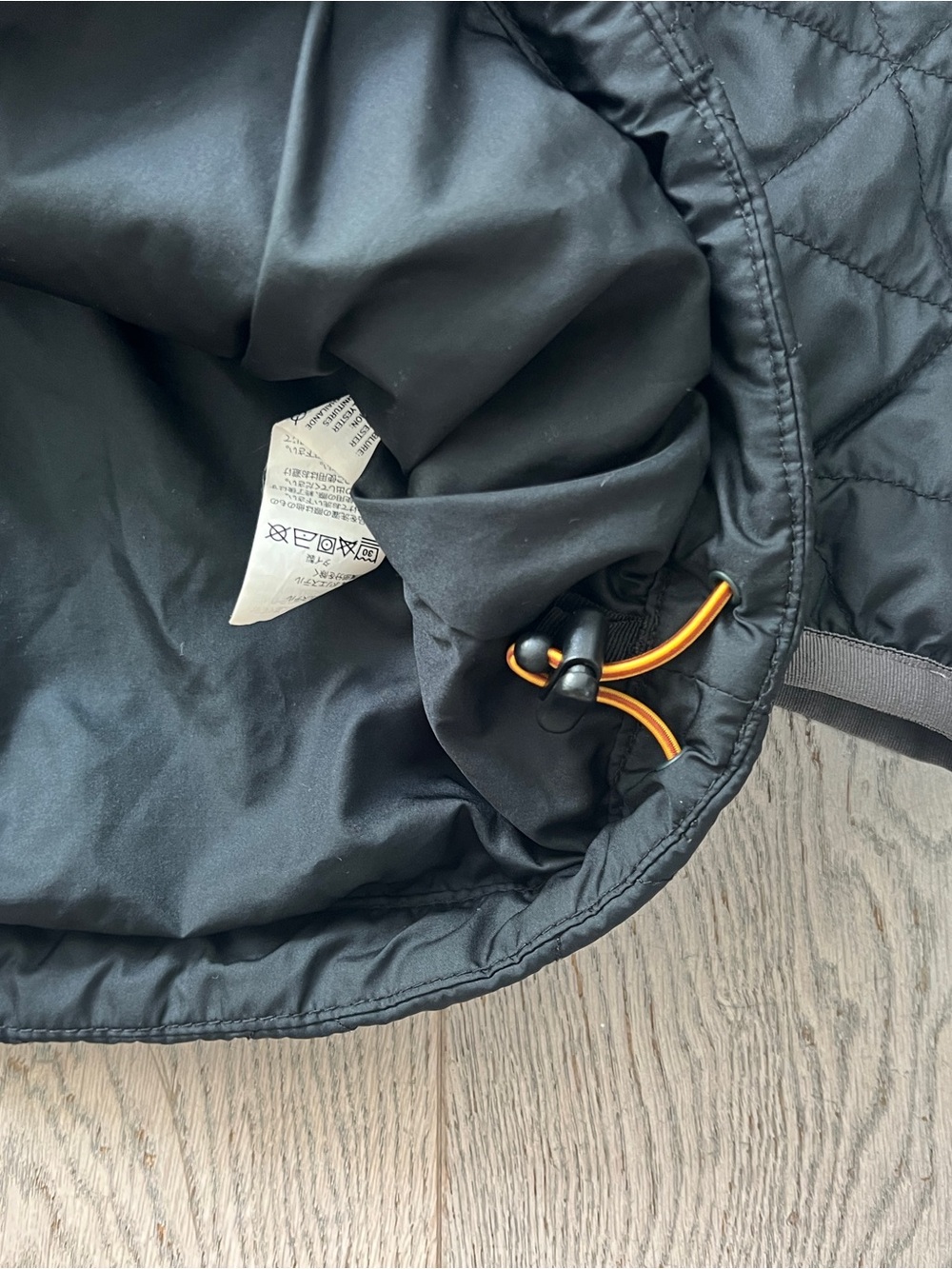 L.L. Bean Women’s Size M 1/2 Zip Quilted Hoodie Katahdin Jacket in Black - Picture 5 of 11